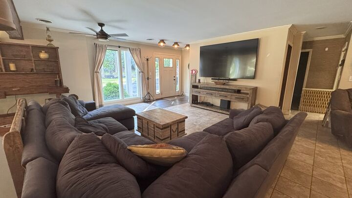 Property Photo: 1833 Woodvalley Drive GA 30720