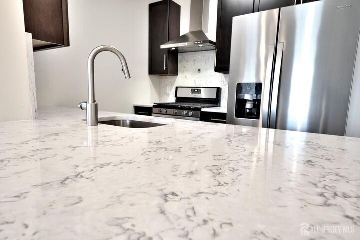 842 Strassle Way  South Plainfield NJ 07080 photo