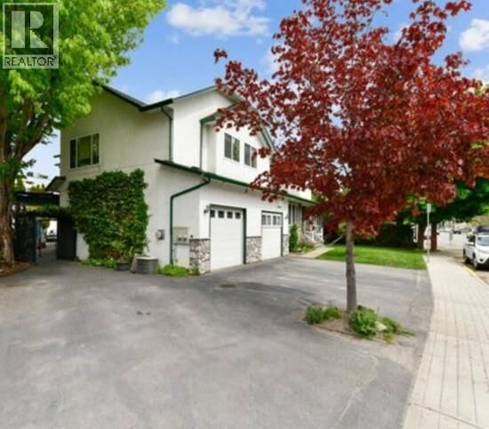 Property Photo:  1506 Dickson Avenue  BC V1Y 4B7 