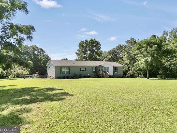 Property Photo: 866 Firetower Road GA 30286