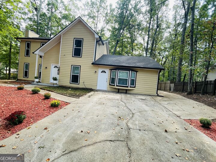 7156 Whitfield Drive  Riverdale GA 30296 photo