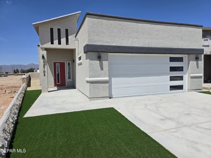 12105 Sanaa  El Paso TX 79934 photo