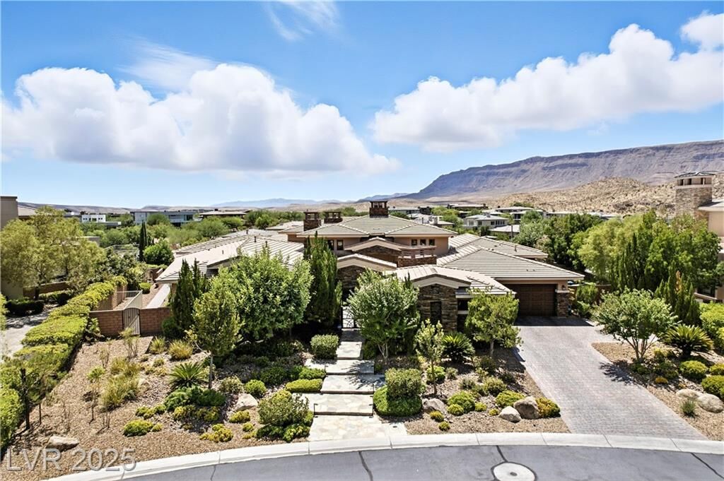 Property Photo:  23 Quiet Moon Lane  NV 89135 