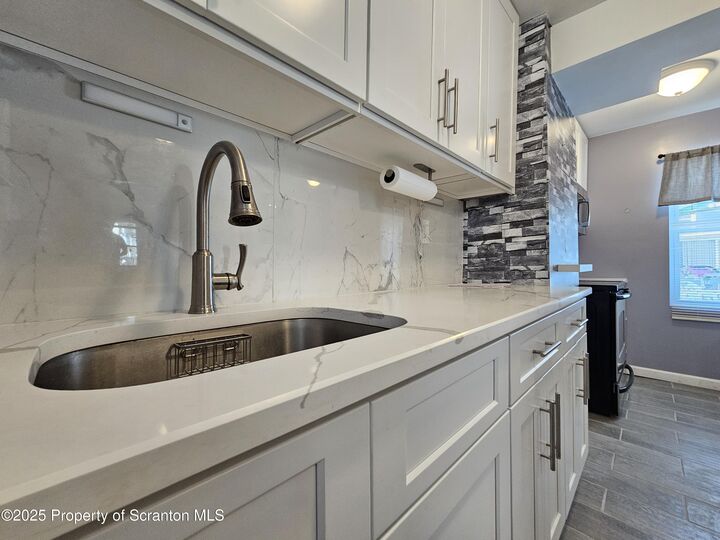 Property Photo: 325 Ferdinand Street PA 18508