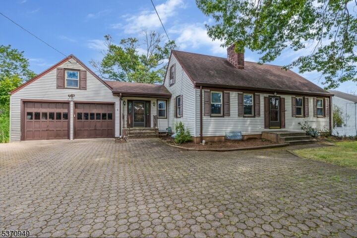 Property Photo:  576 Country Club Rd  NJ 08807 