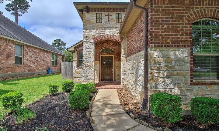 Property Photo:  119 Pike Mill Place  TX 77316 