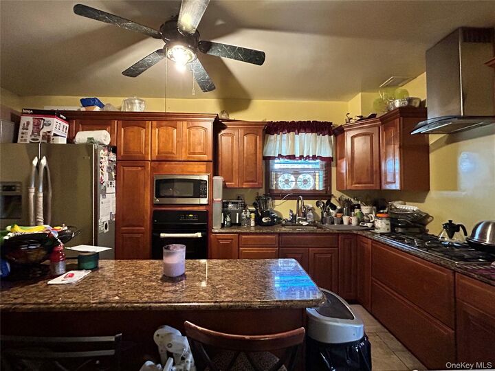 Property Photo:  82 Burhans Avenue  NY 10701 