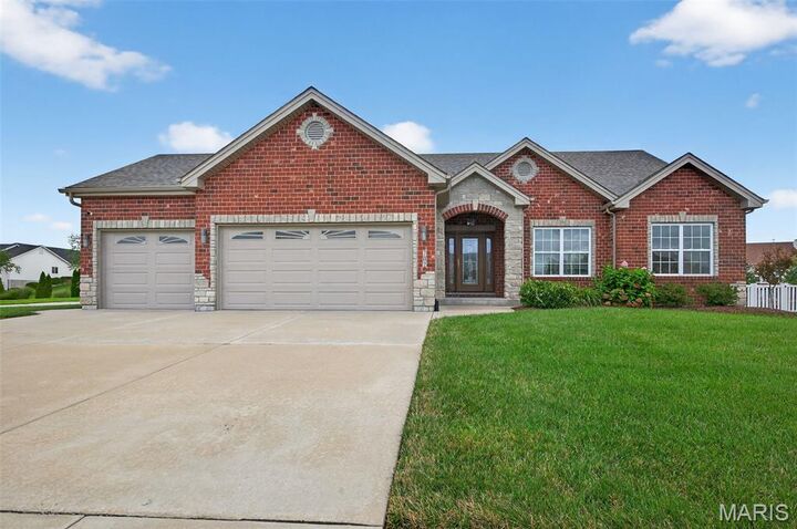 702 Chancellorsville Drive  Wentzville MO 63385 photo