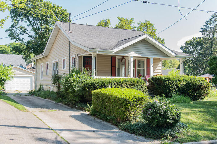 734 Fairview Avenue  Kalamazoo MI 49008 photo