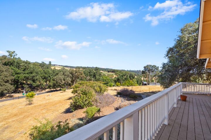 Property Photo:  20500 Blackberry Pond Lane  CA 95370 