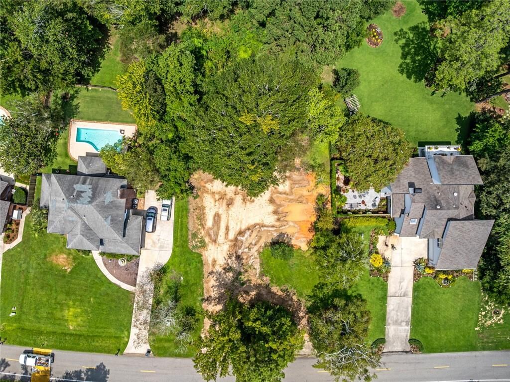 Property Photo: 683 N Beau Chene Drive LA 70471