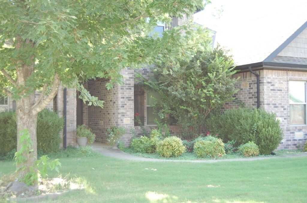 Property Photo: 5705 S 63rd Street AR 72758