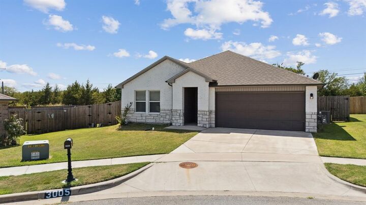 Property Photo:  3005 Talbot Circle  OK 74006 