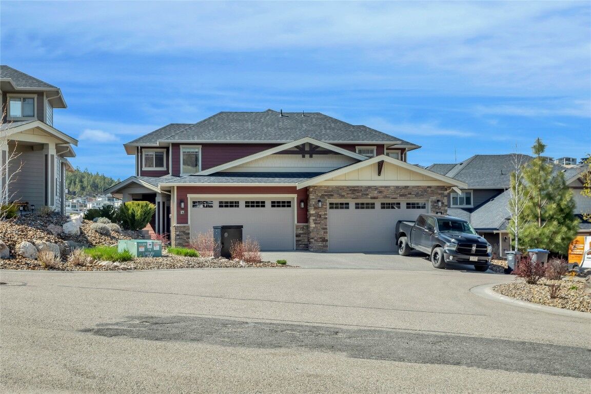 Property Photo:  875 Stockley Street 17  BC V1P 1S4 