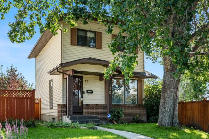 150 Shawmeadows Road SW  Calgary AB T2Y 1B3 photo