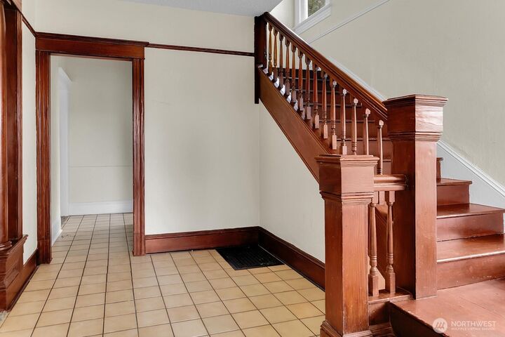 Property Photo: 1814 E Cherry Street WA 98122