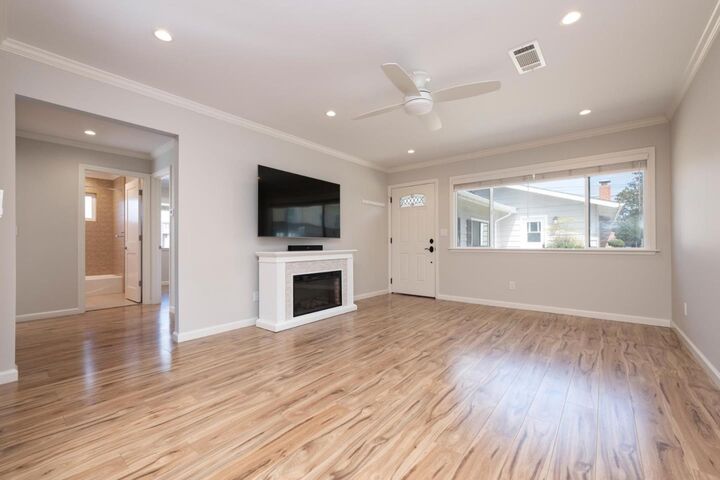 Property Photo: 725 Laurel Avenue A CA 94010