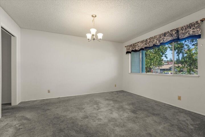 Property Photo: 185 Castillon Way CA 95119