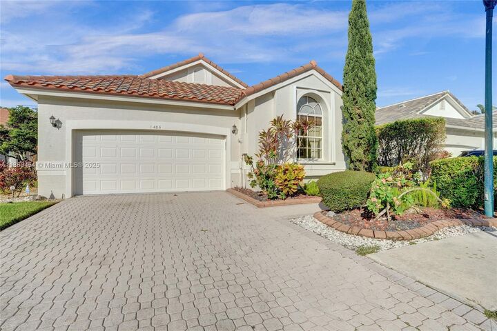 1485 W Lacosta Dr W  Pembroke Pines FL 33027 photo