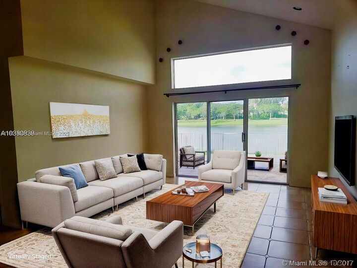 Property Photo: 15811 SW 24th St FL 33027