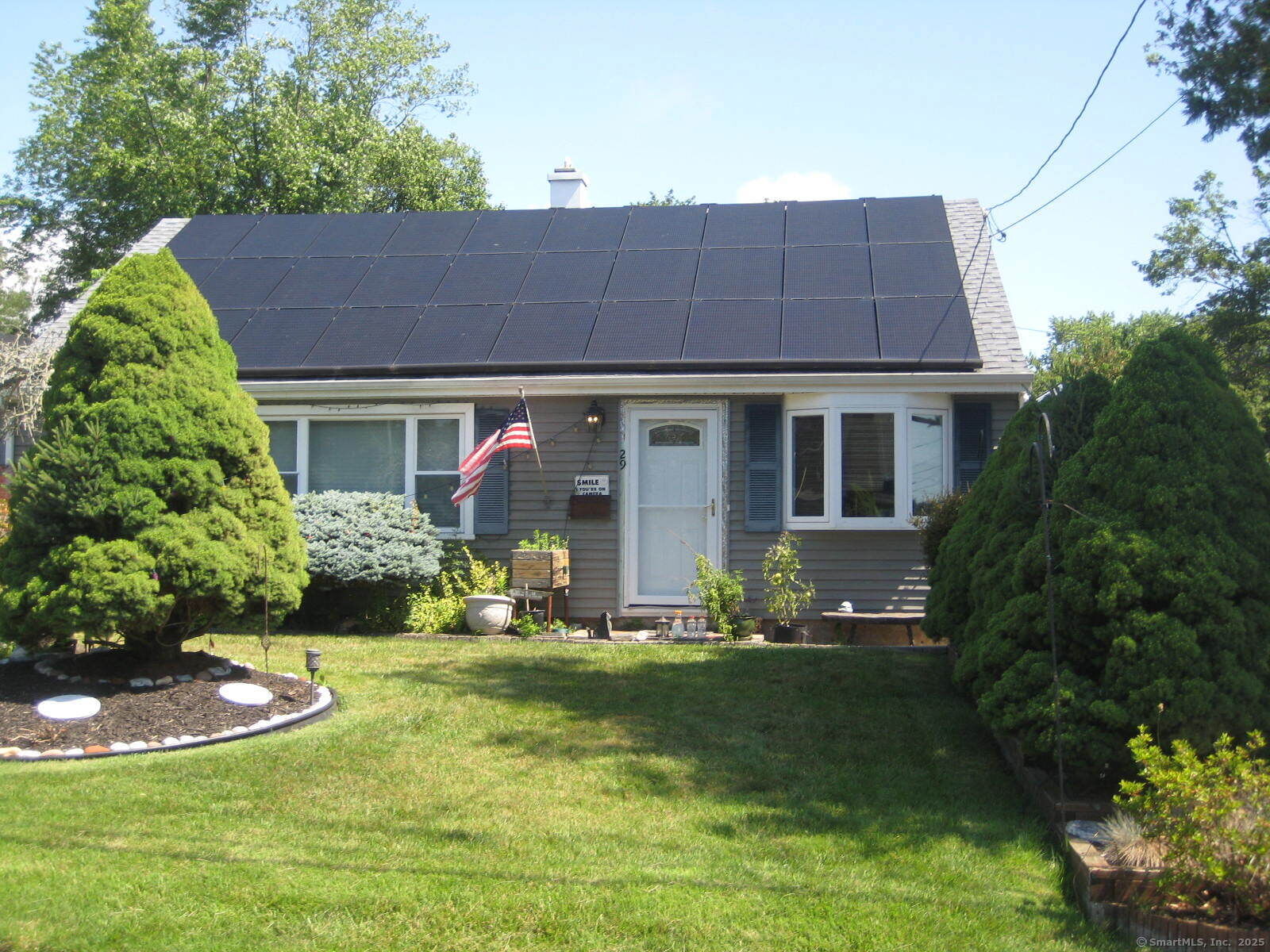 Property Photo:  29 Meetinghouse Lane  CT 06460 