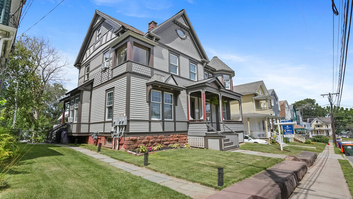 Property Photo:  110 Wilcox Avenue  CT 06451 