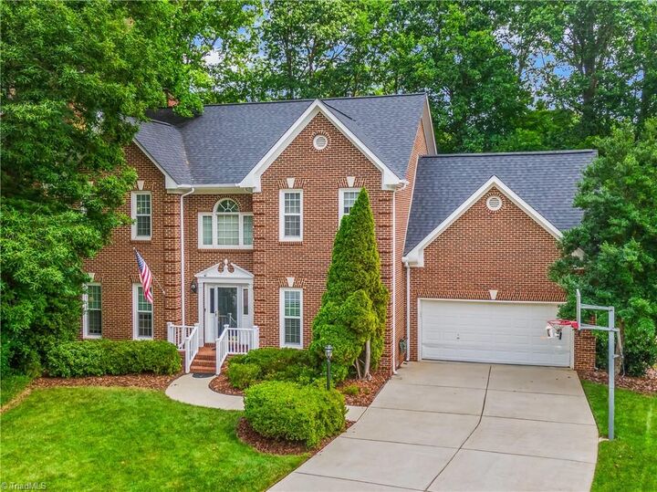 3209 Peninsula Drive  Jamestown NC 27282 photo