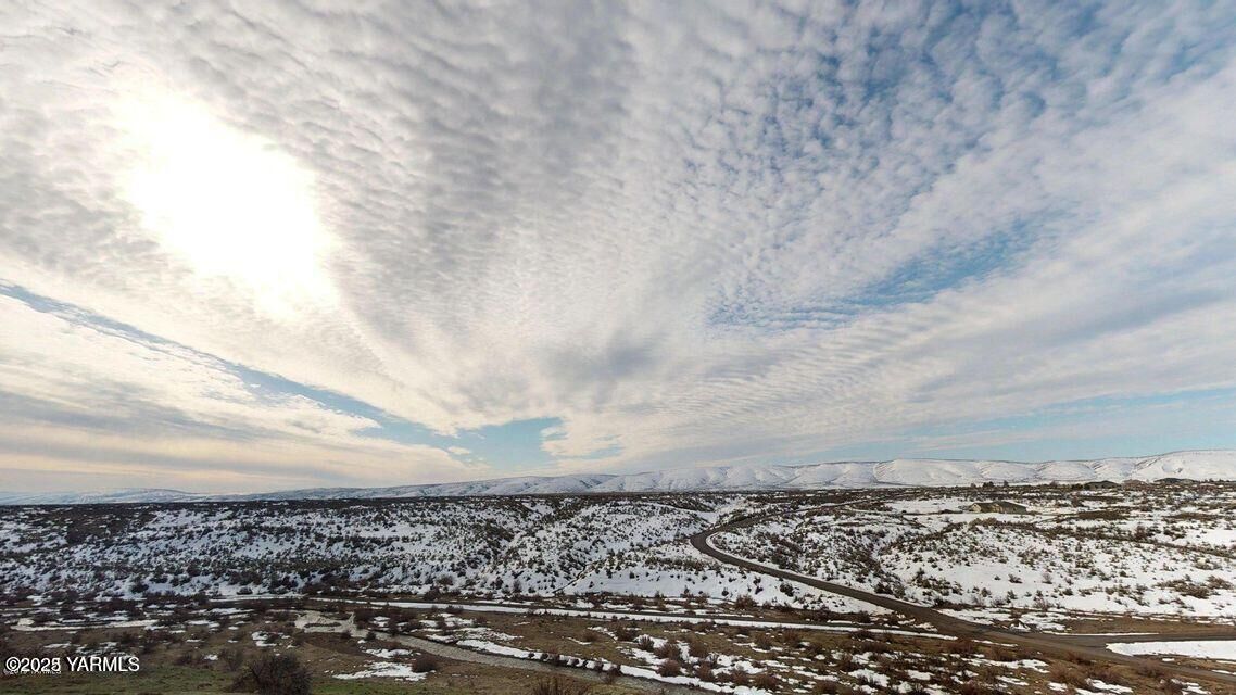 Property Photo: Nka Cottonwood Canyon Rd WA 98908