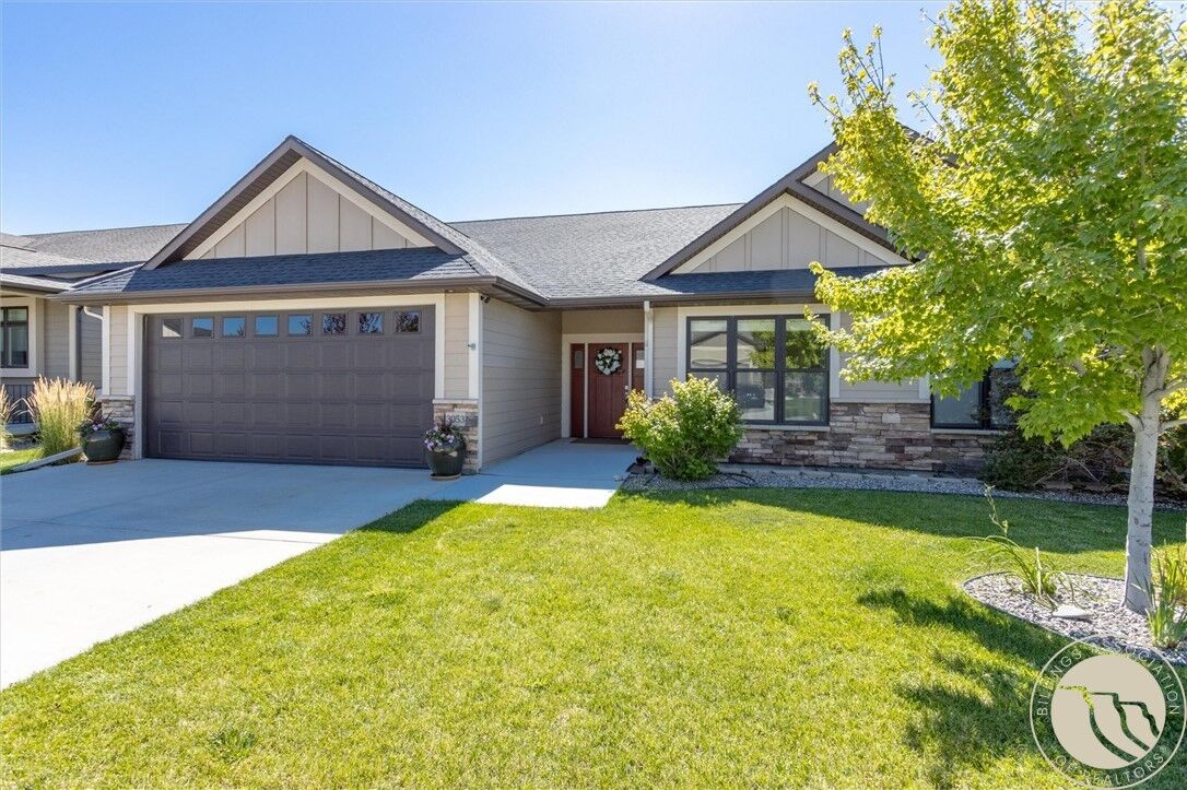 Property Photo:  3053 Golden Acres Drive  MT 59106 