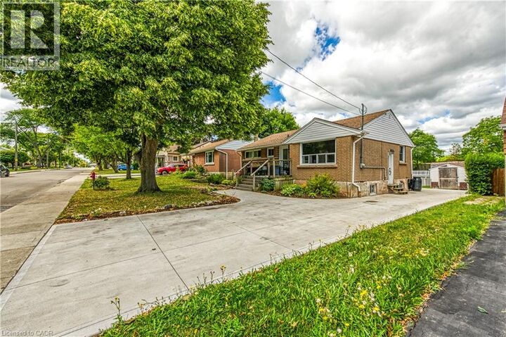 Property Photo: 446 East 36th Street ON L8V 4A5