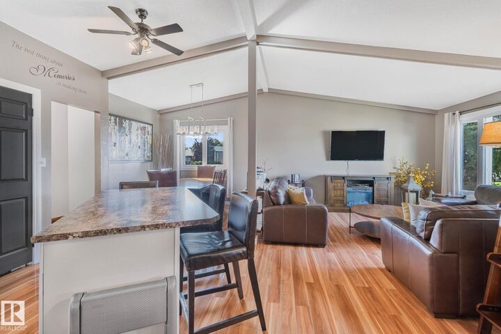 Property Photo:  9501 98A Street  AB T8R 1H9 