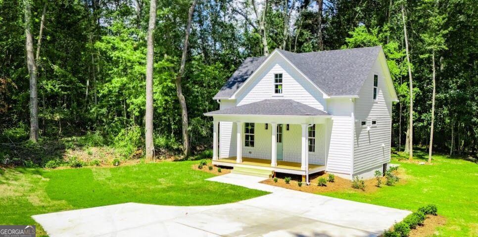 Property Photo: 473 West Avenue GA 30108