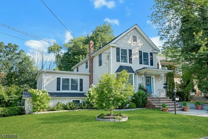 Property Photo:  20 Dunlap St  NJ 07974 
