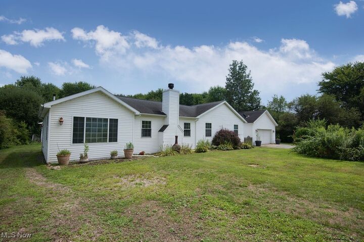 Property Photo:  4594 Center Road  OH 44003 