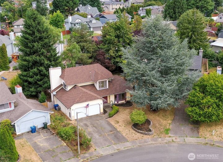 Property Photo:  22114  109th Pl SE  WA 98031 