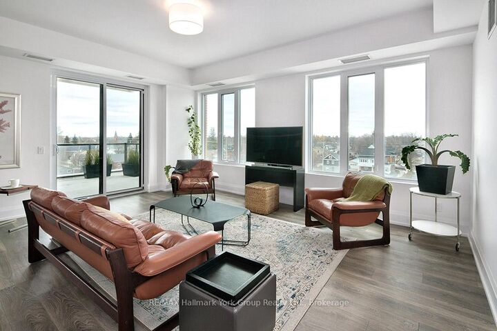 Property Photo: 1 Hume Street 505 ON L9Y 0X3