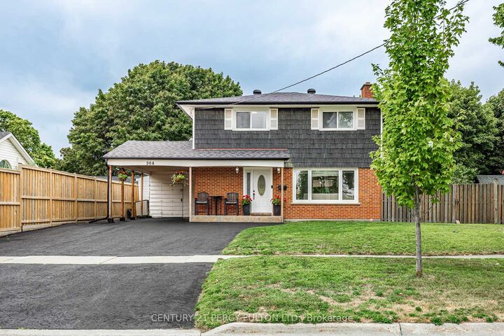Photo de la propriété: 904 Somerville Street ON L1G 4J7