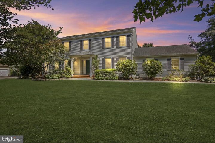11 Bridgewater Drive  Princeton Junction NJ 08550 photo