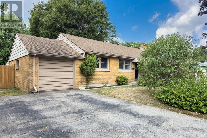 Property Photo:  10 Western Avenue Lower  ON N1H 6A6 