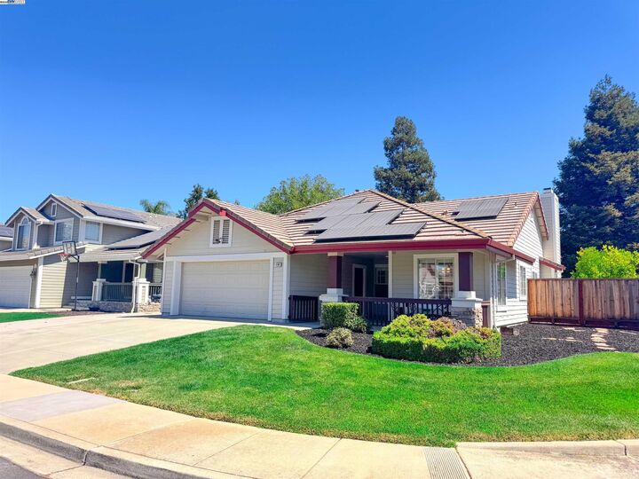1103 Winged Foot Ct  Livermore CA 94551 photo