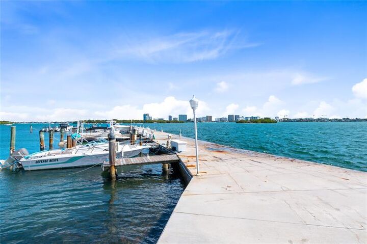 Property Photo: 2700 NE 135 St 34 FL 33181