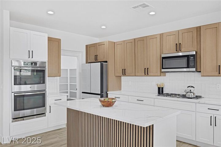 10302 Artful Stone Avenue  Las Vegas NV 89149 photo