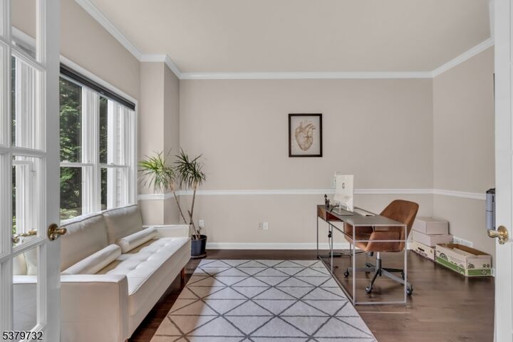 Property Photo: 8 Sir Arthurs Ct NJ 07871