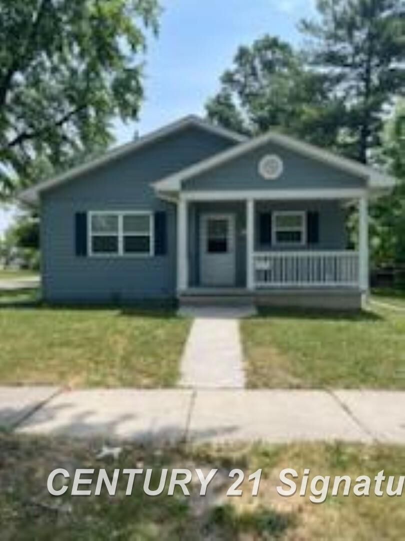 Property Photo:  1602 S Harrison Street  MI 48602 