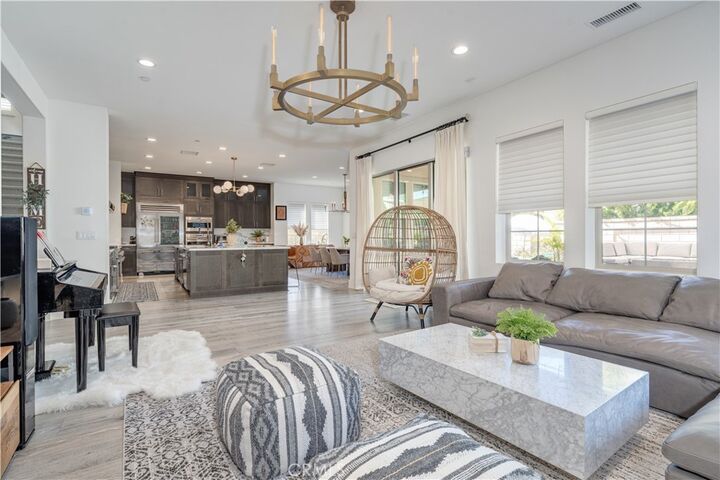 Property Photo: 17341 Juniper Lane CA 92649