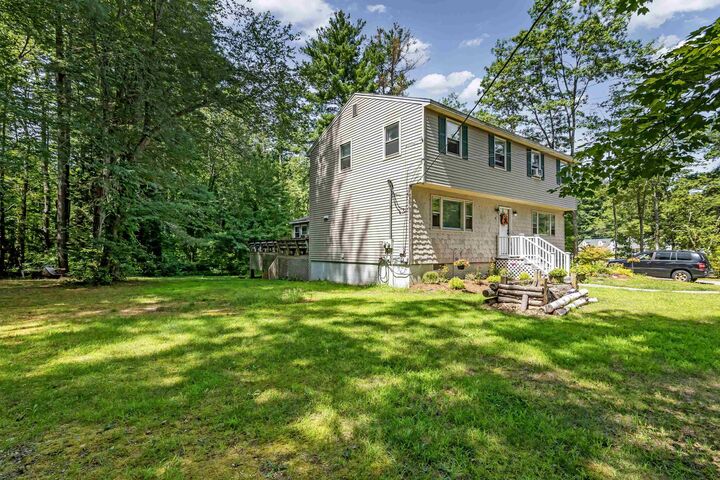 Property Photo: 4 Therriault Avenue NH 03079