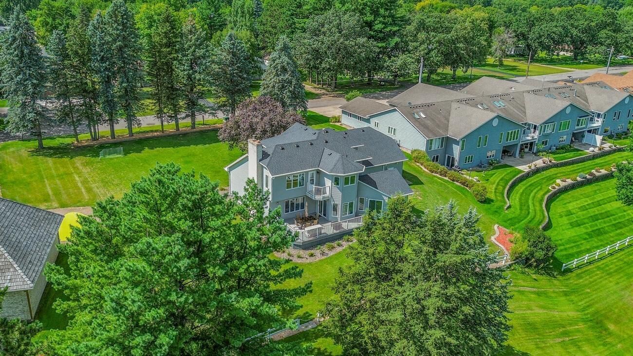 Property Photo:  708 4th Avenue S  MN 55371 