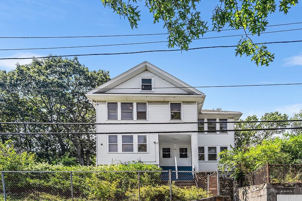 Property Photo: 154 Mount Vernon St MA 02148