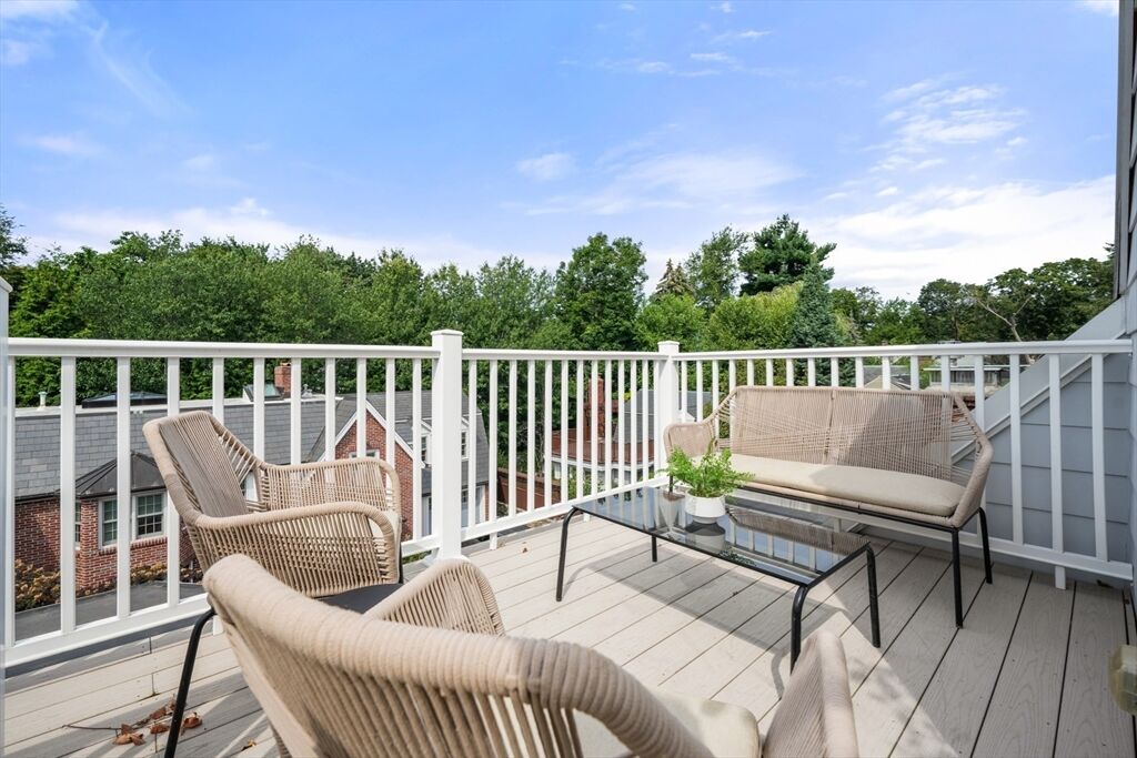 Property Photo:  3 Sedgwick Road  MA 02138 