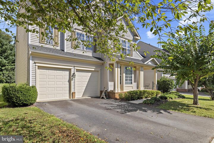 Property Photo: 20632 Sutherlin Place VA 20165